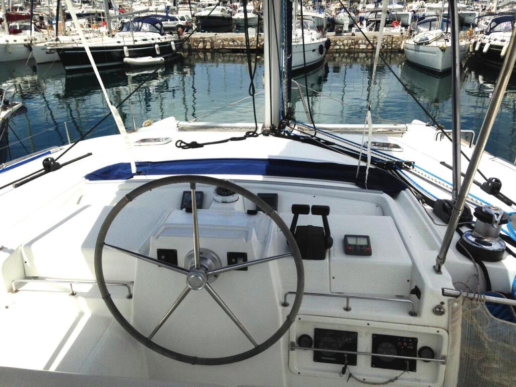 Catamaran 