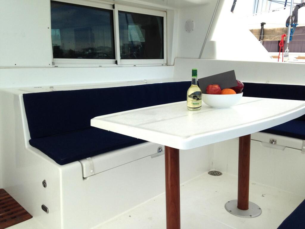 Catamaran 