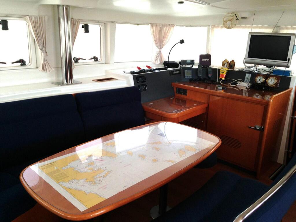 Catamaran 