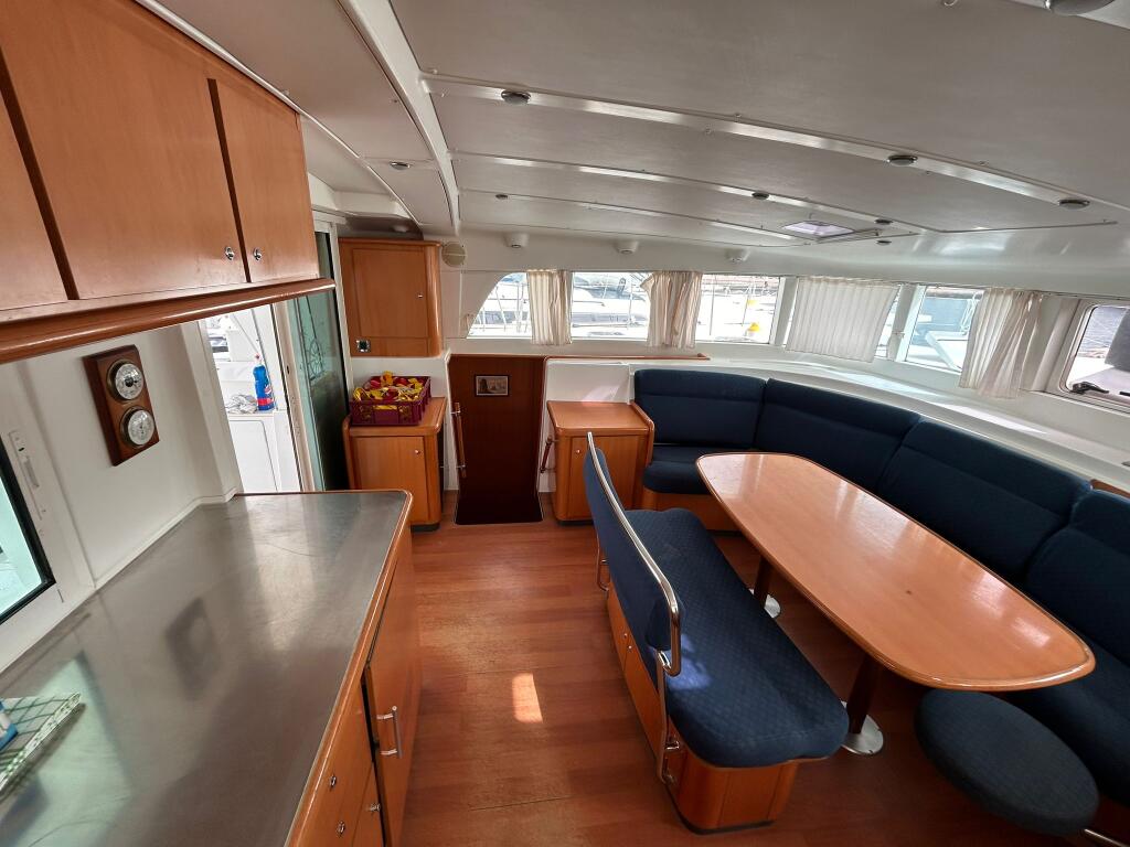 Catamaran 