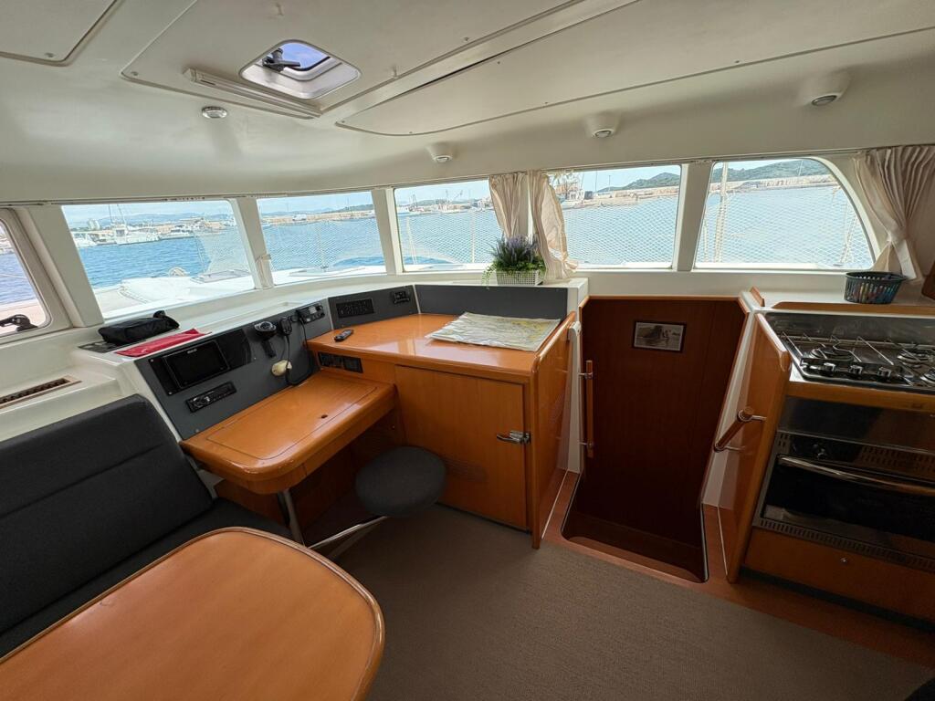 Catamaran 