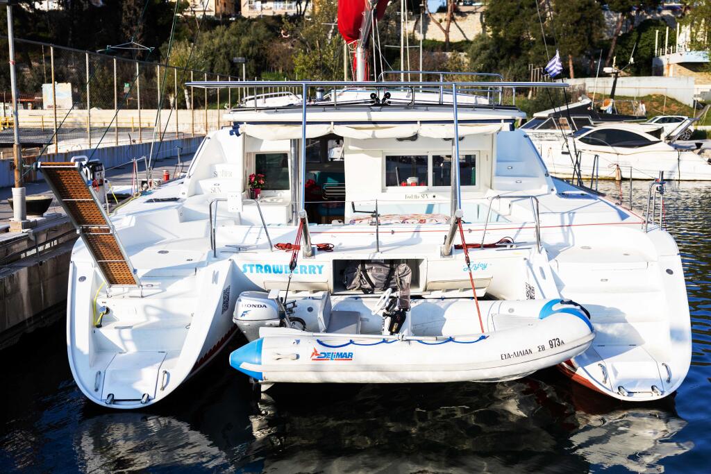 Catamaran 