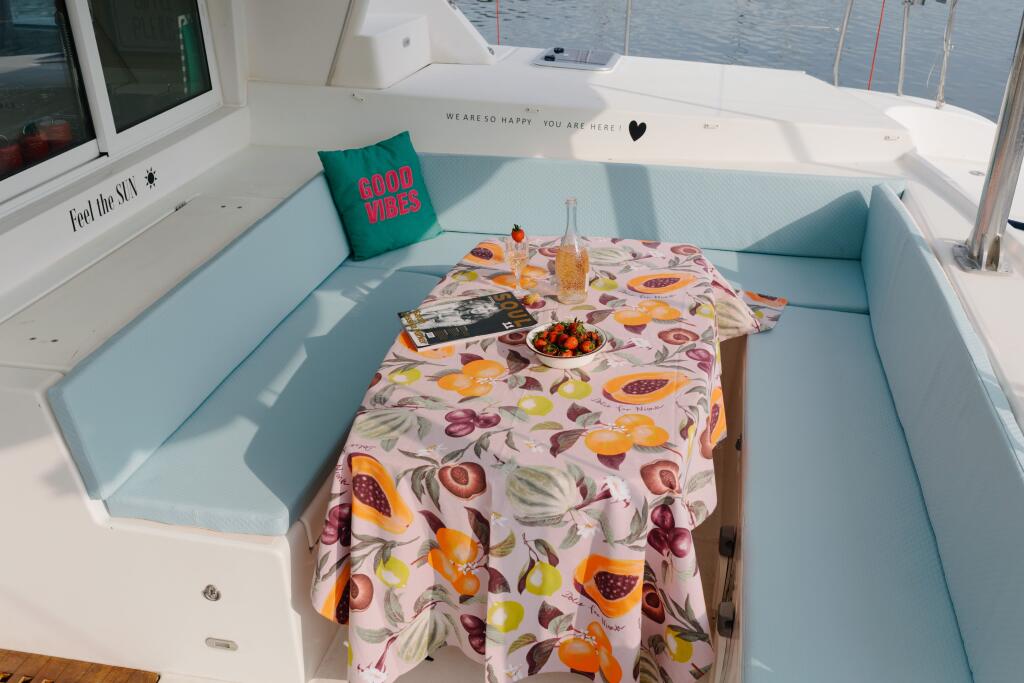 Catamaran 