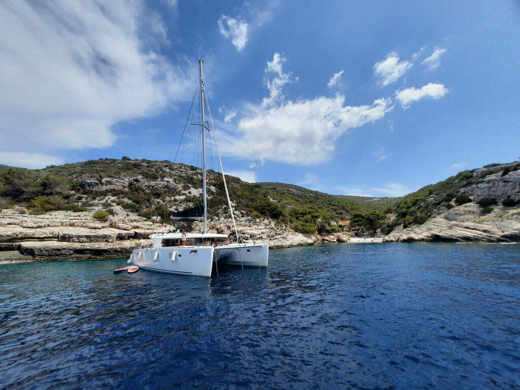 Catamaran 