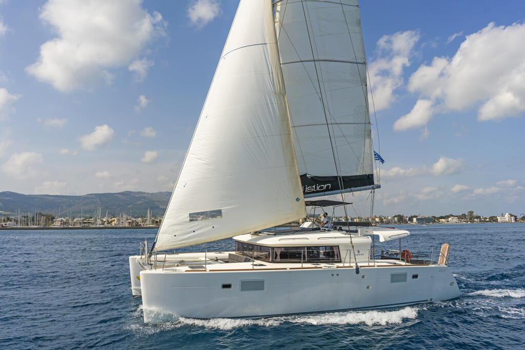 Catamaran 