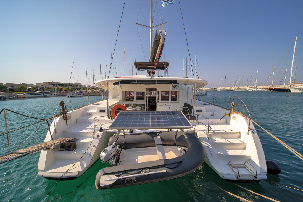 Catamaran 