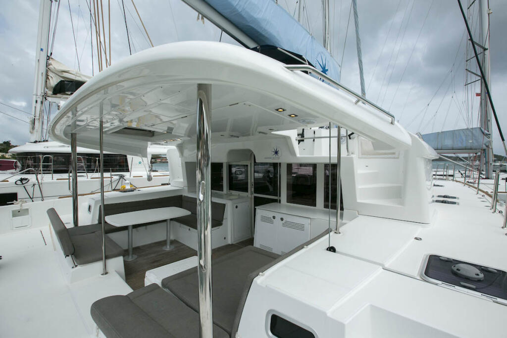 Catamaran 