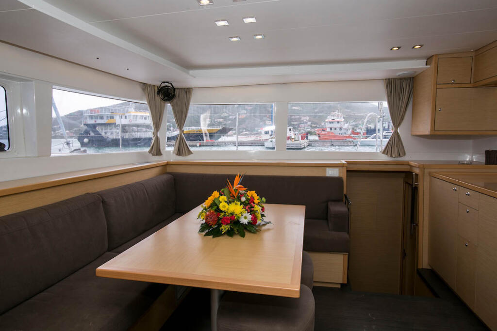Catamaran 