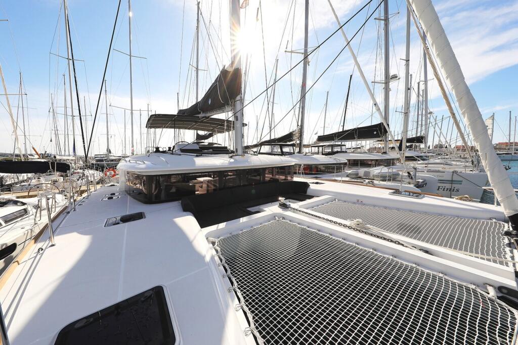 Catamaran 