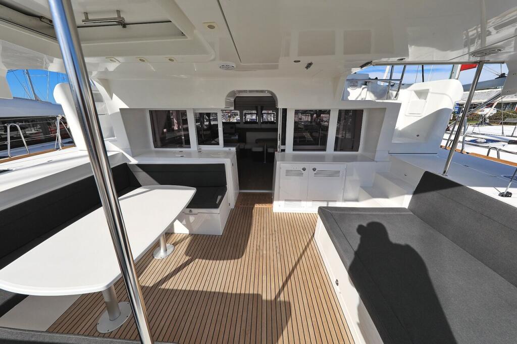 Catamaran 