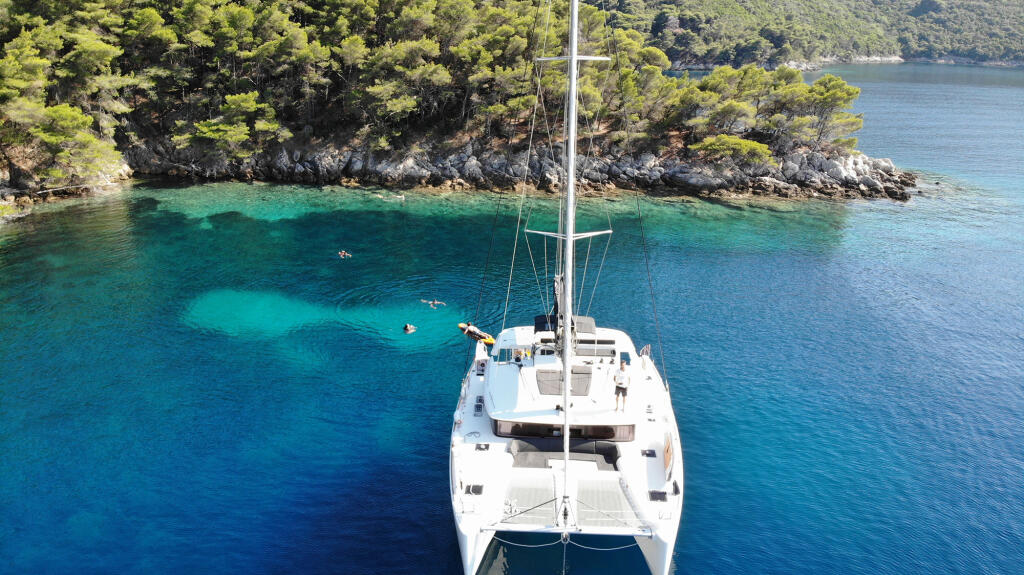 Catamaran 