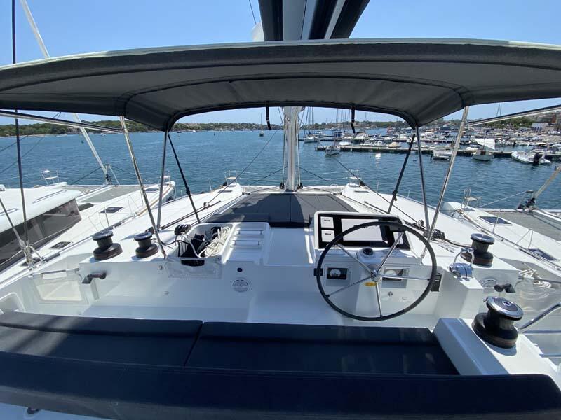 Catamaran 