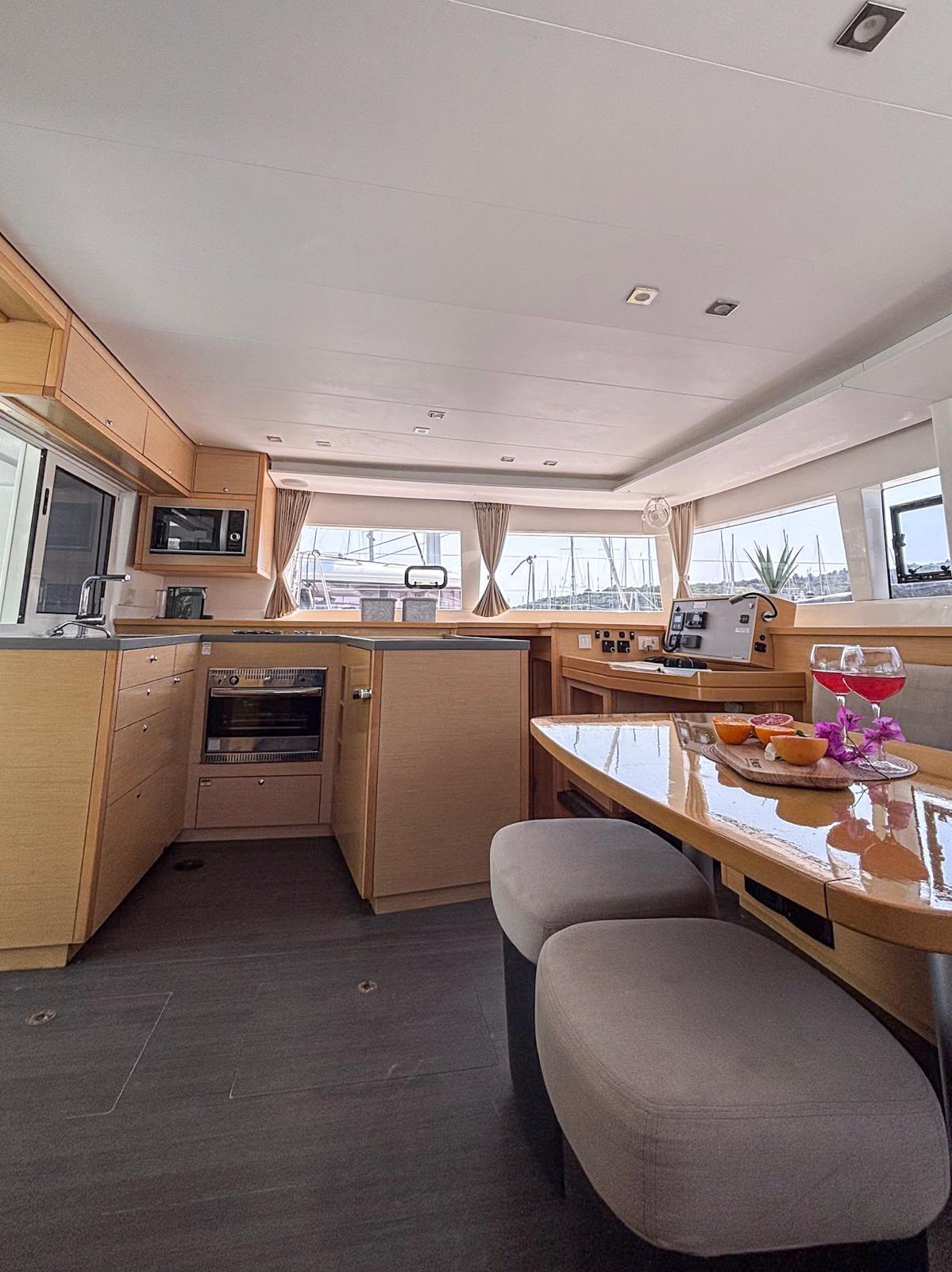 Catamaran 