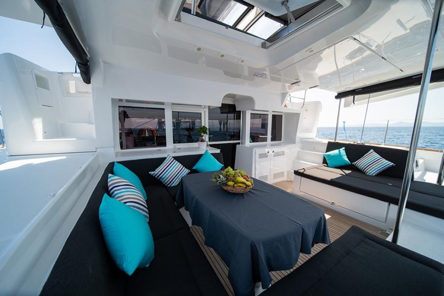 Catamaran 