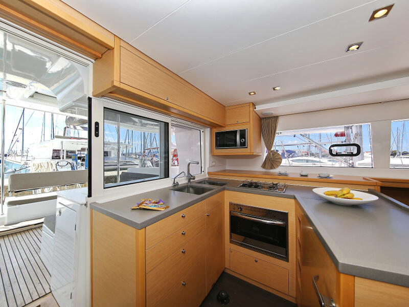 Catamaran 