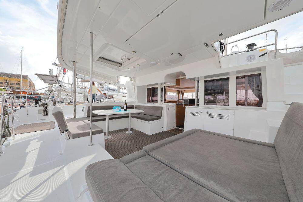 Catamaran 