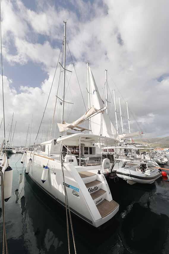 Catamaran 