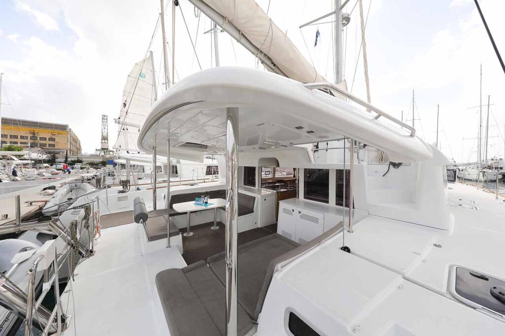 Catamaran 