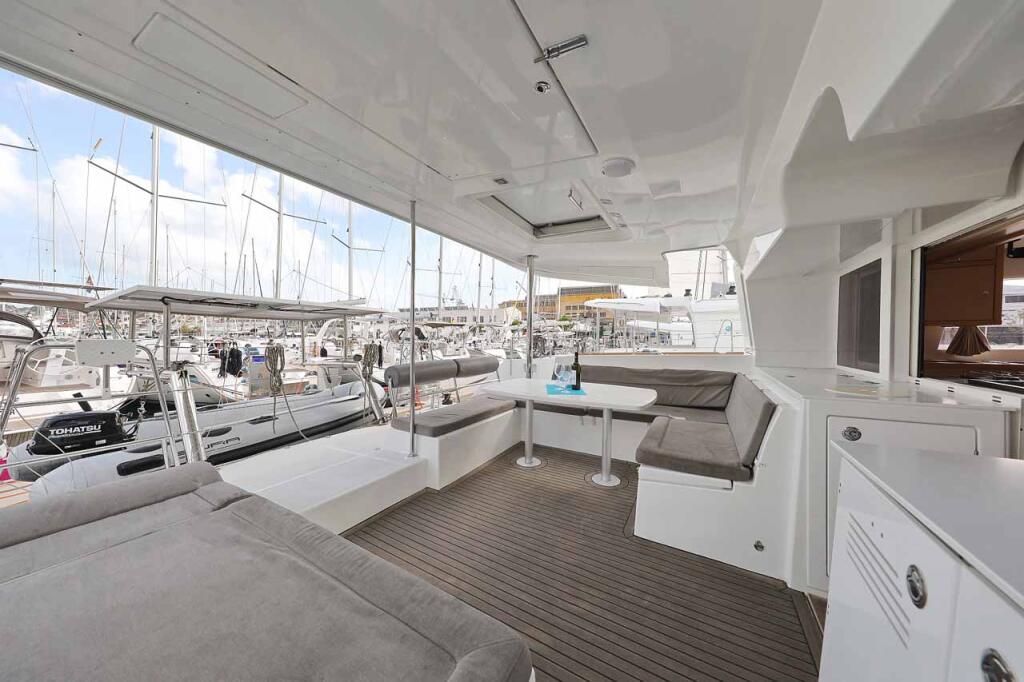 Catamaran 