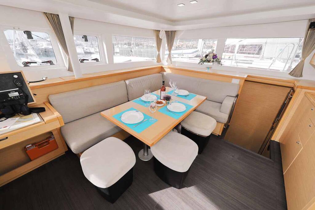 Catamaran 