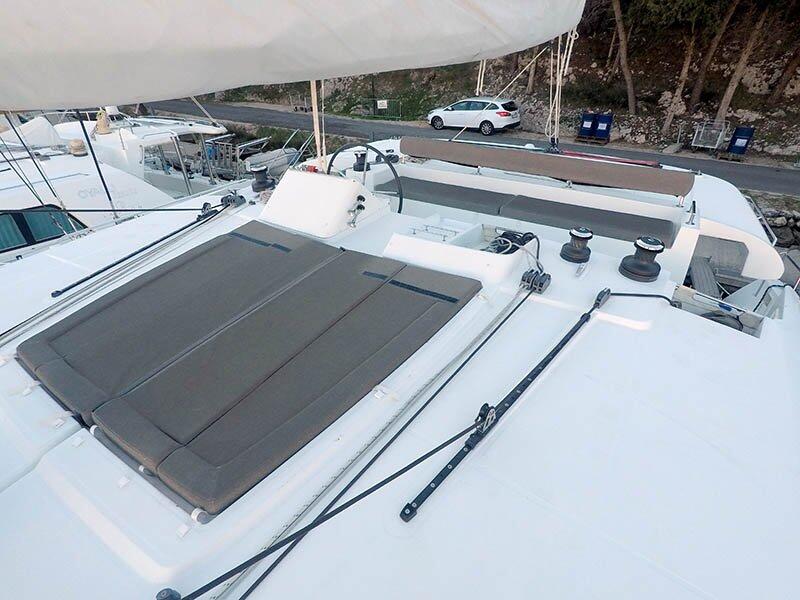 Catamaran 