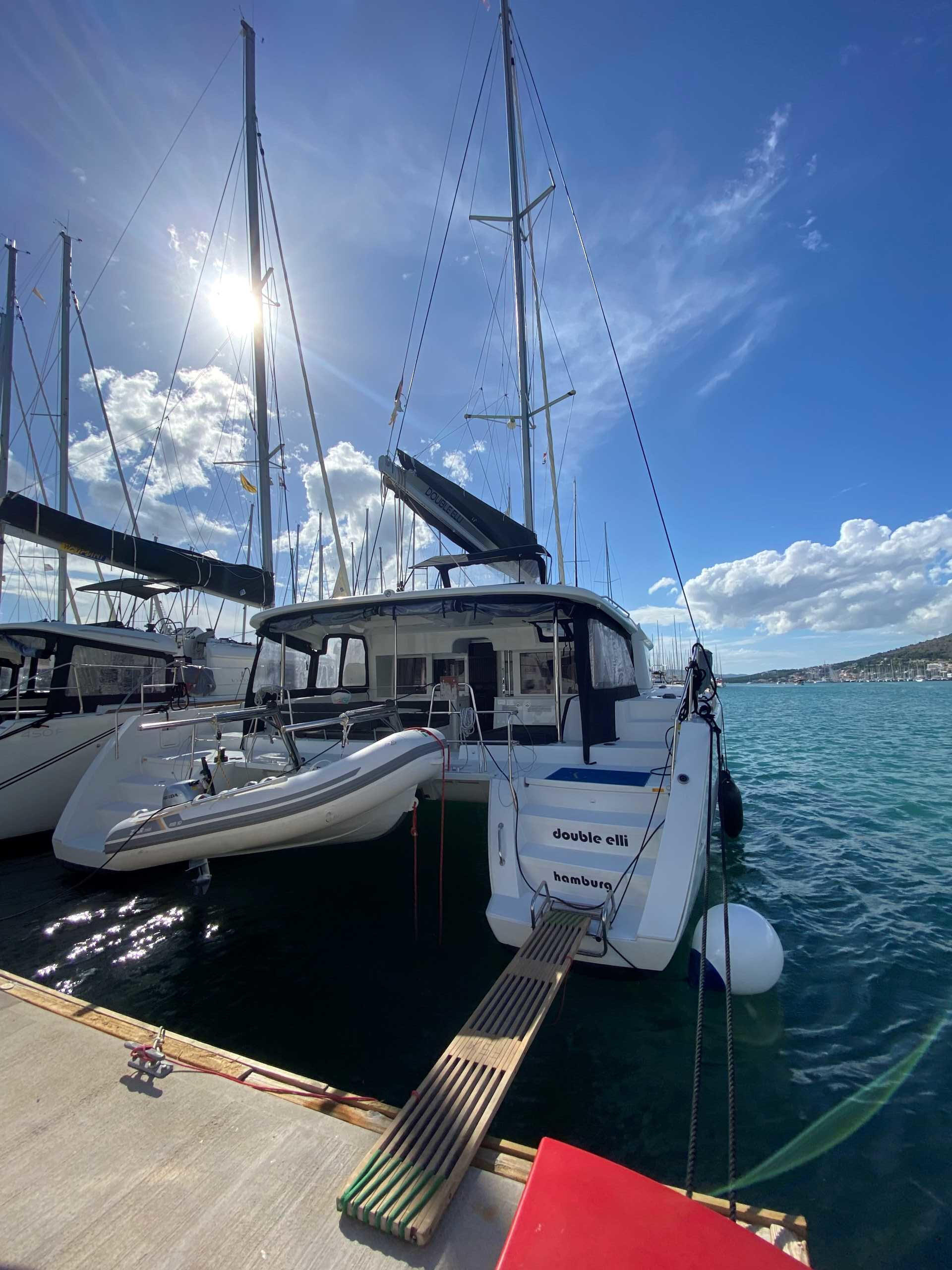 Catamaran 