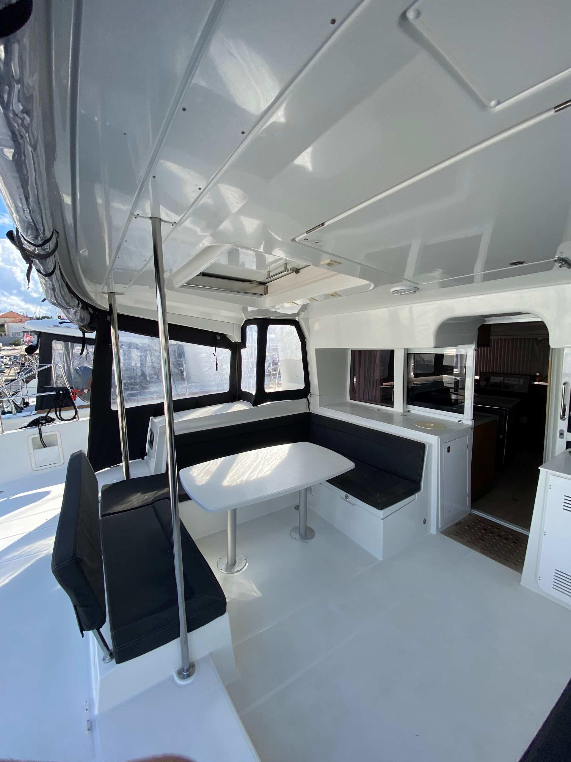 Catamaran 