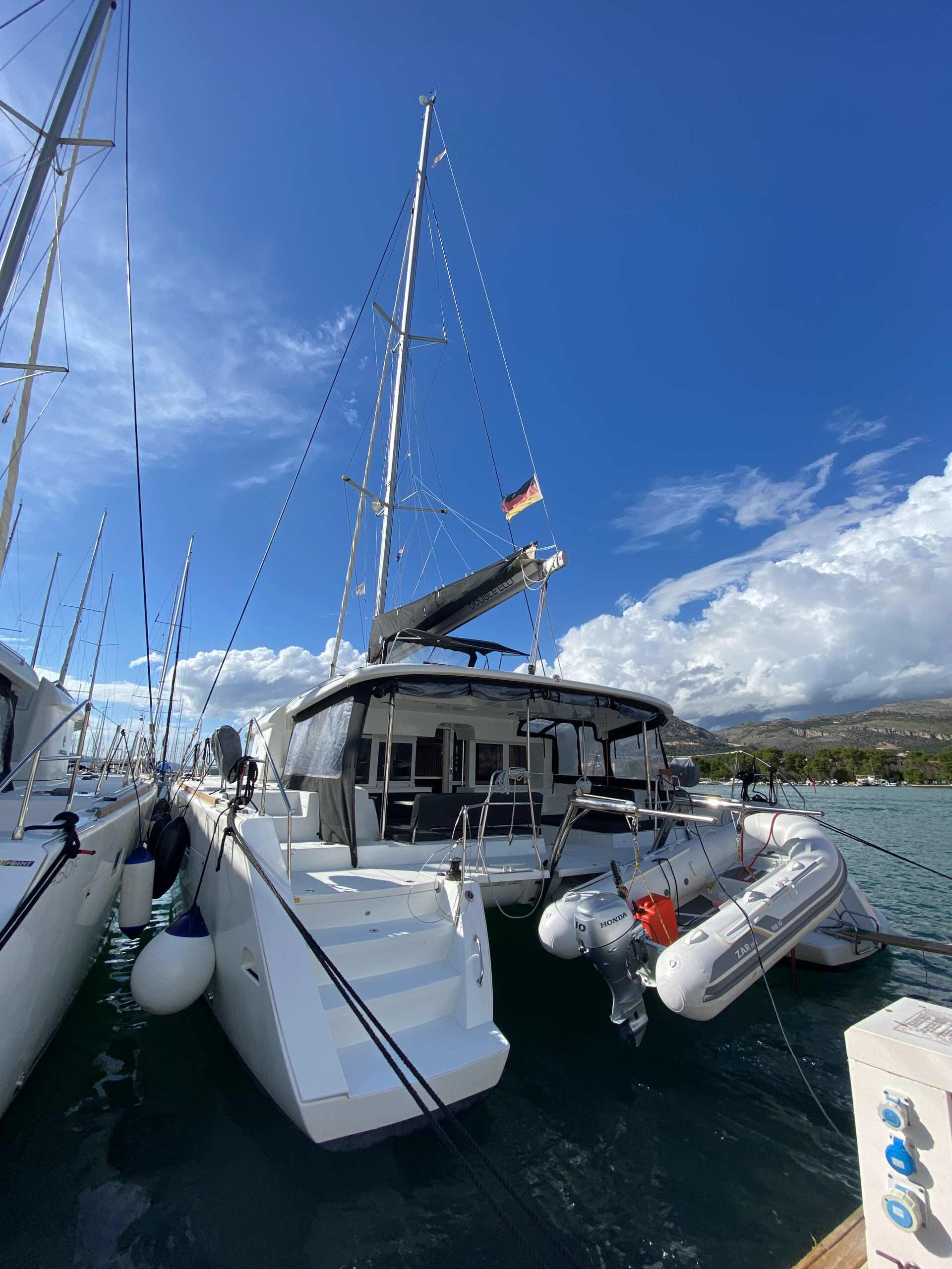 Catamaran 
