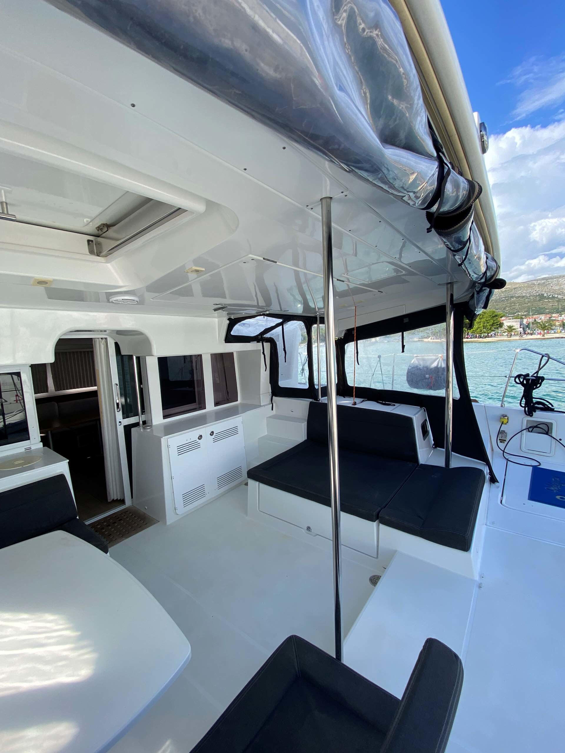 Catamaran 