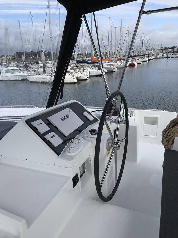 Catamaran 
