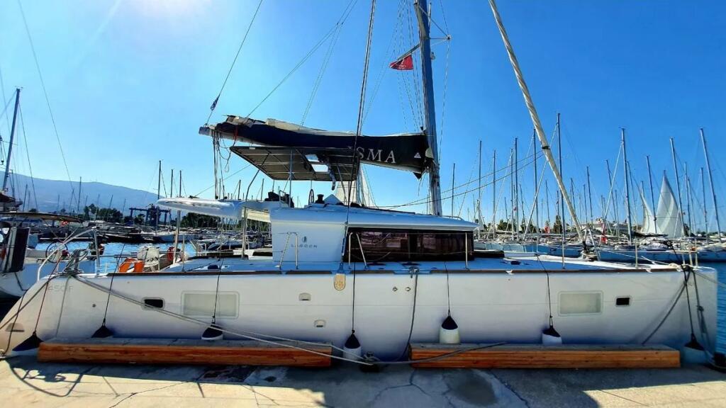 Catamaran 