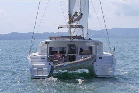 Catamaran 