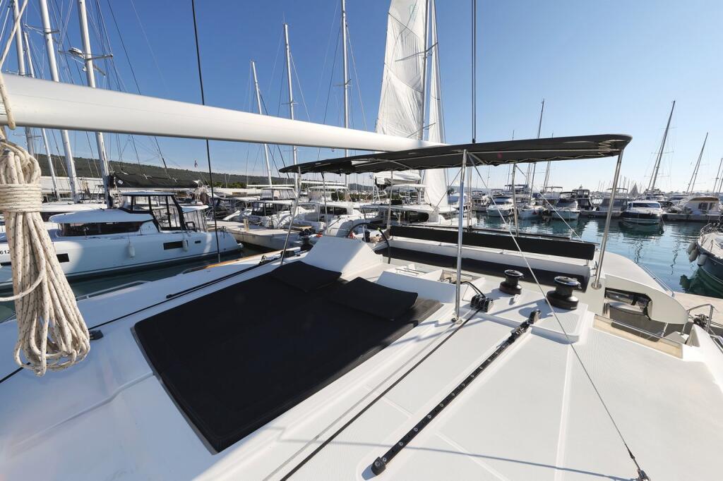 Catamaran 