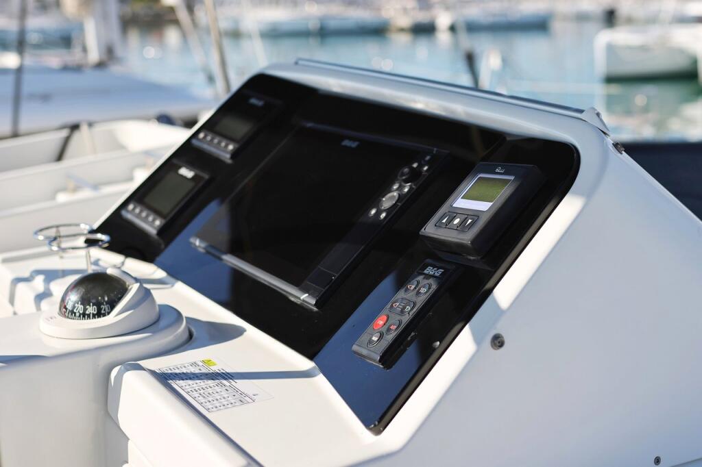 Catamaran 