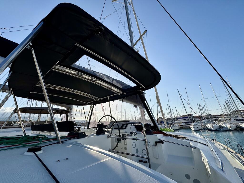 Catamaran 