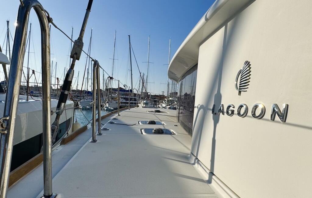 Catamaran 