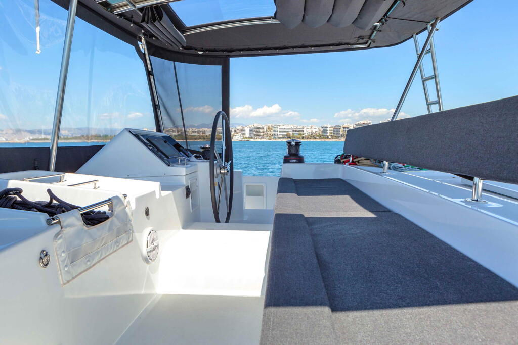 Catamaran 