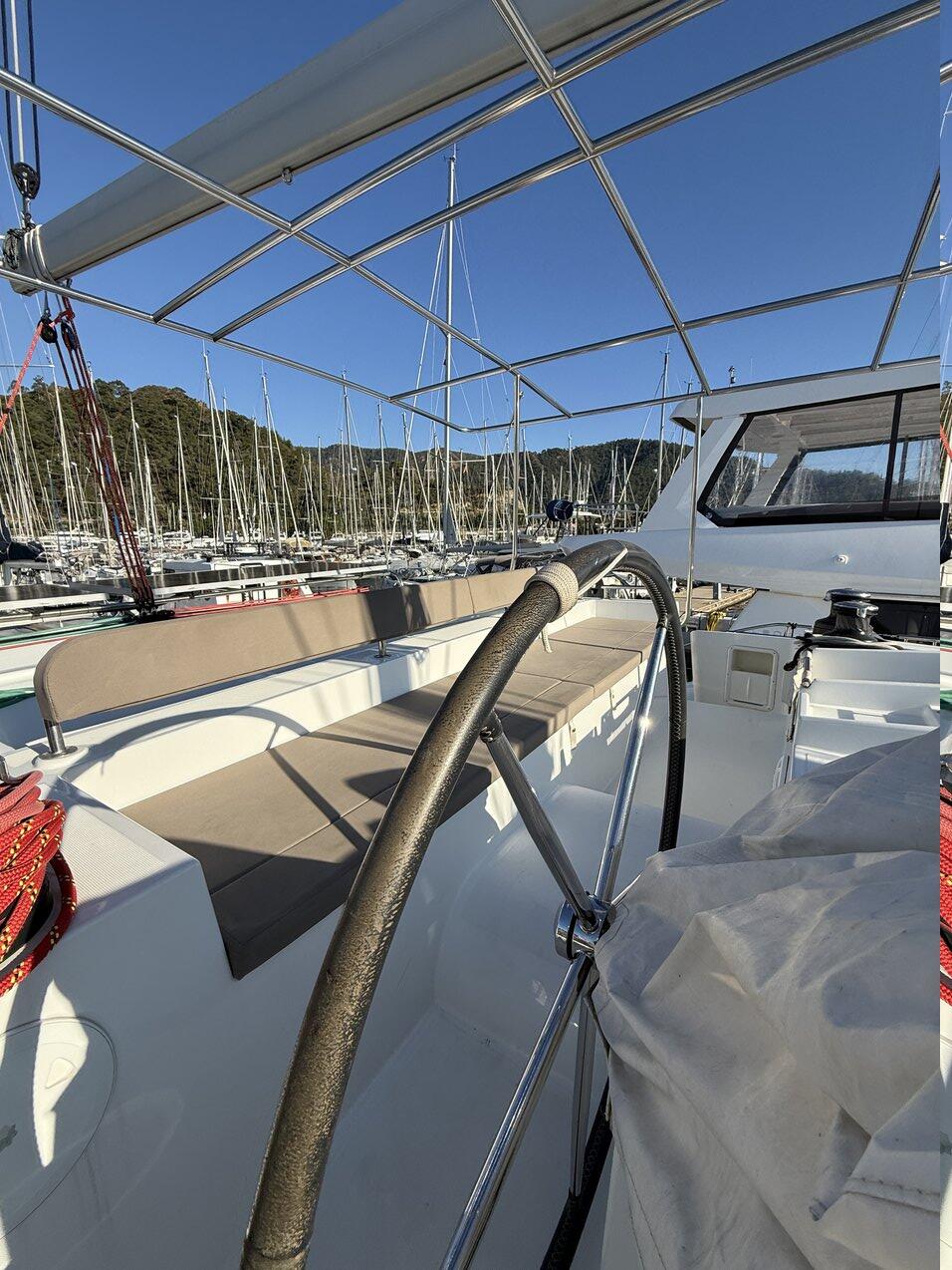 Catamaran 