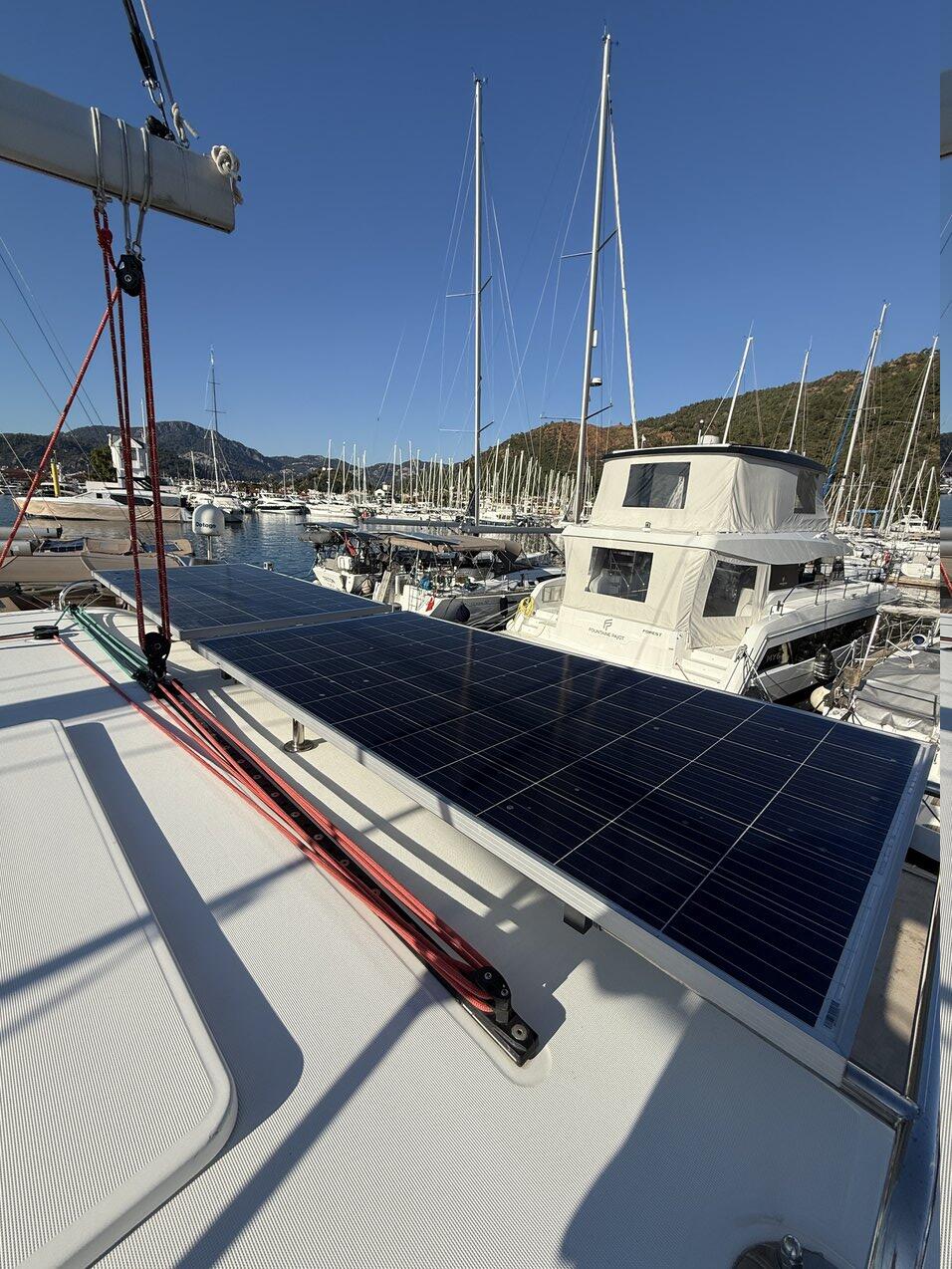 Catamaran 