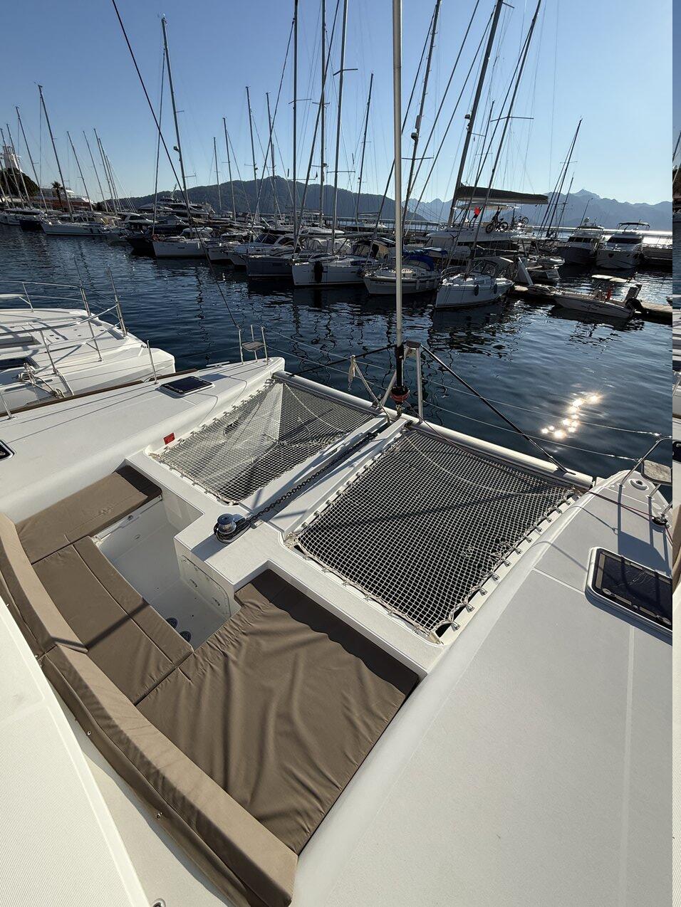 Catamaran 