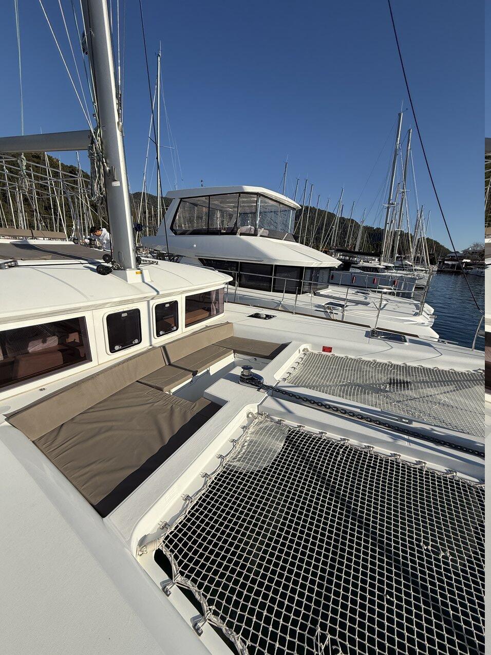 Catamaran 
