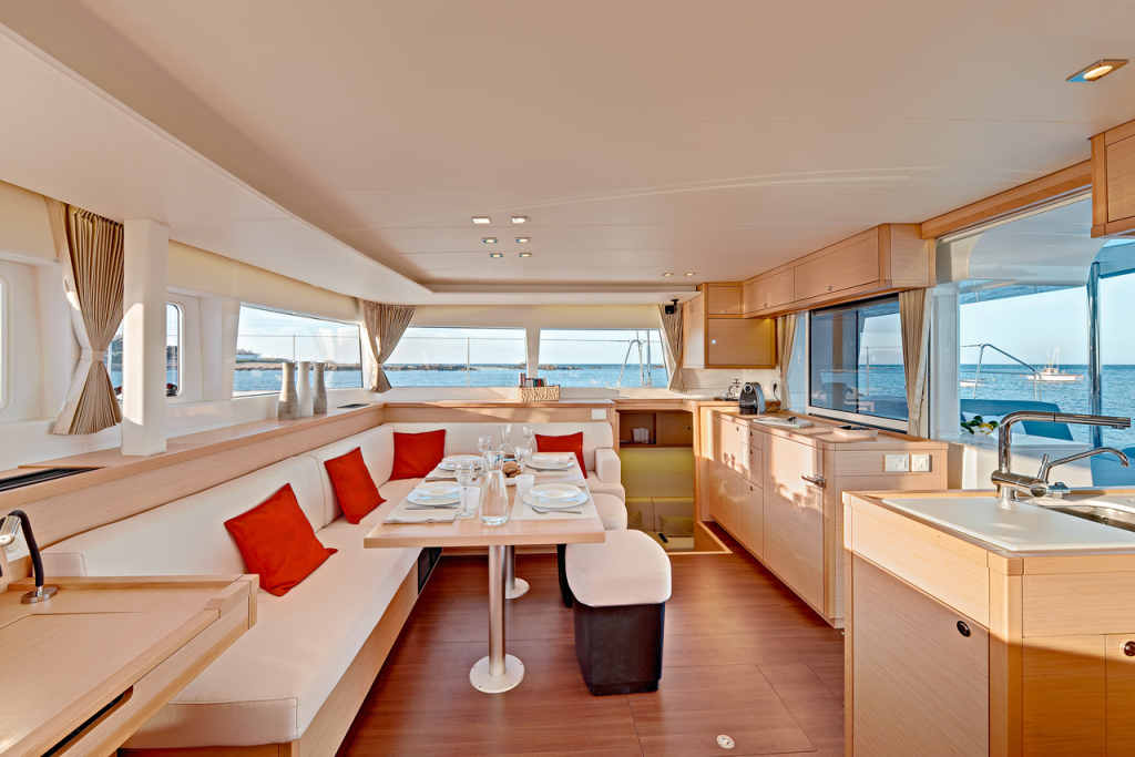 Catamaran 