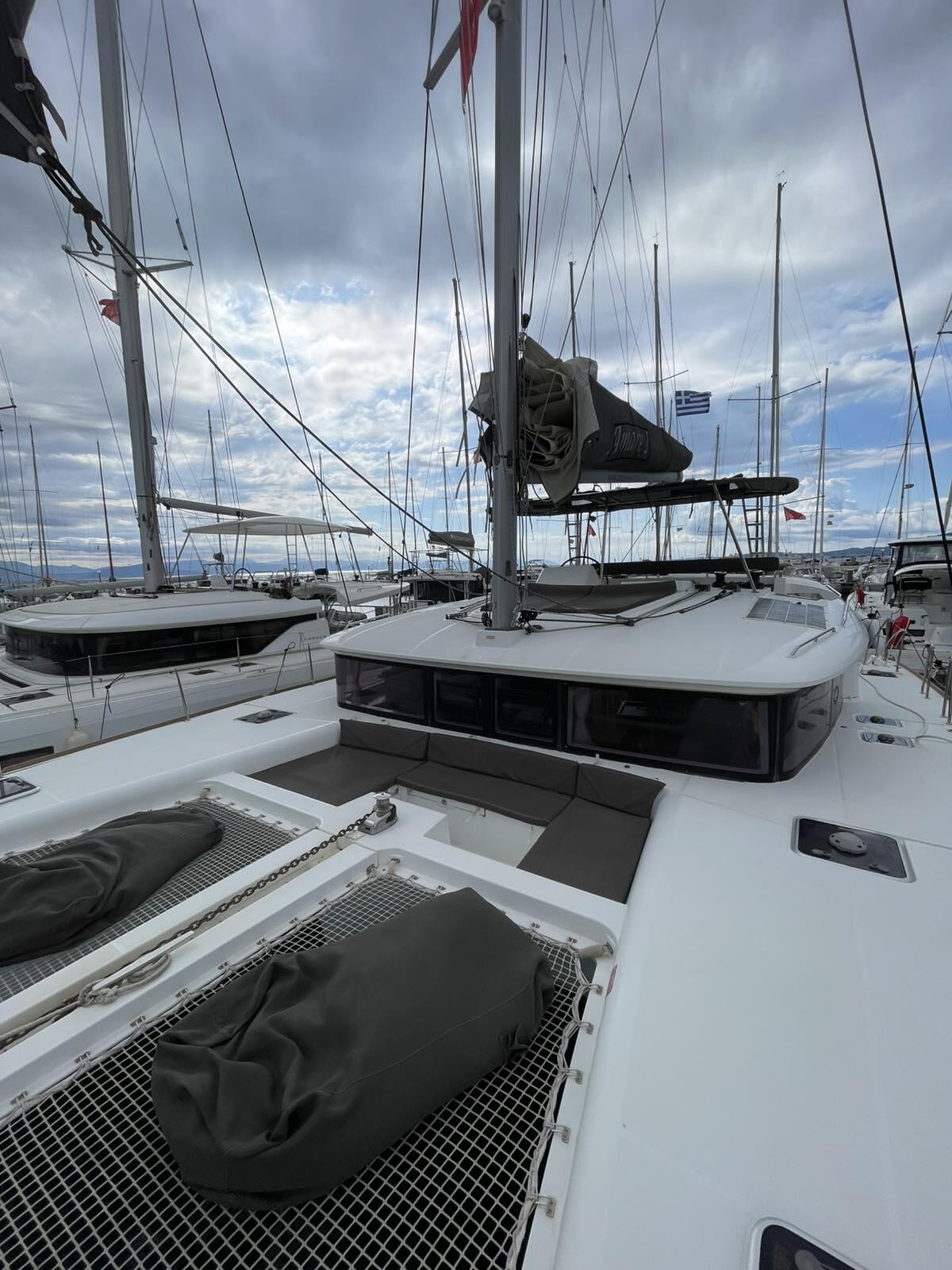 Catamaran 