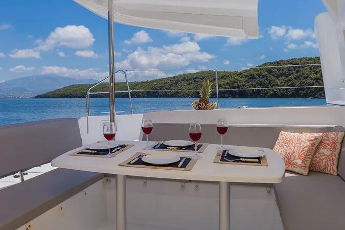 Catamaran 