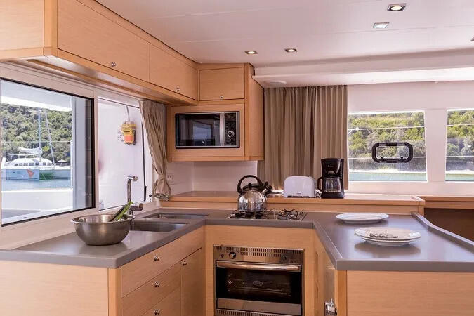 Catamaran 