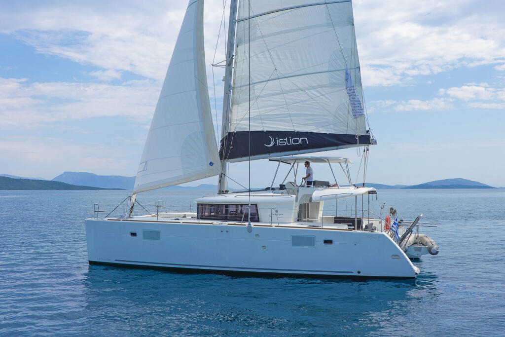 Catamaran 
