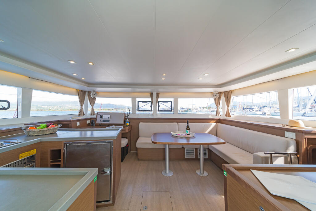 Catamaran 