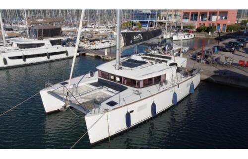Catamaran 