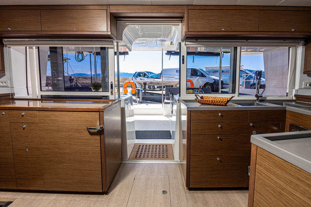 Catamaran 