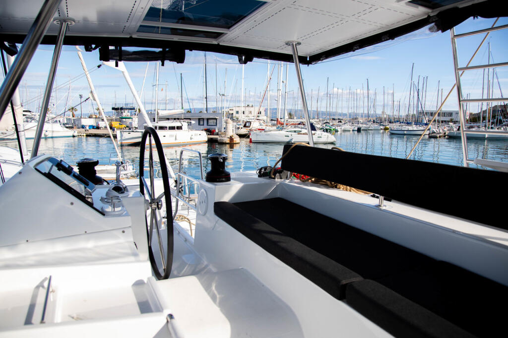 Catamaran 